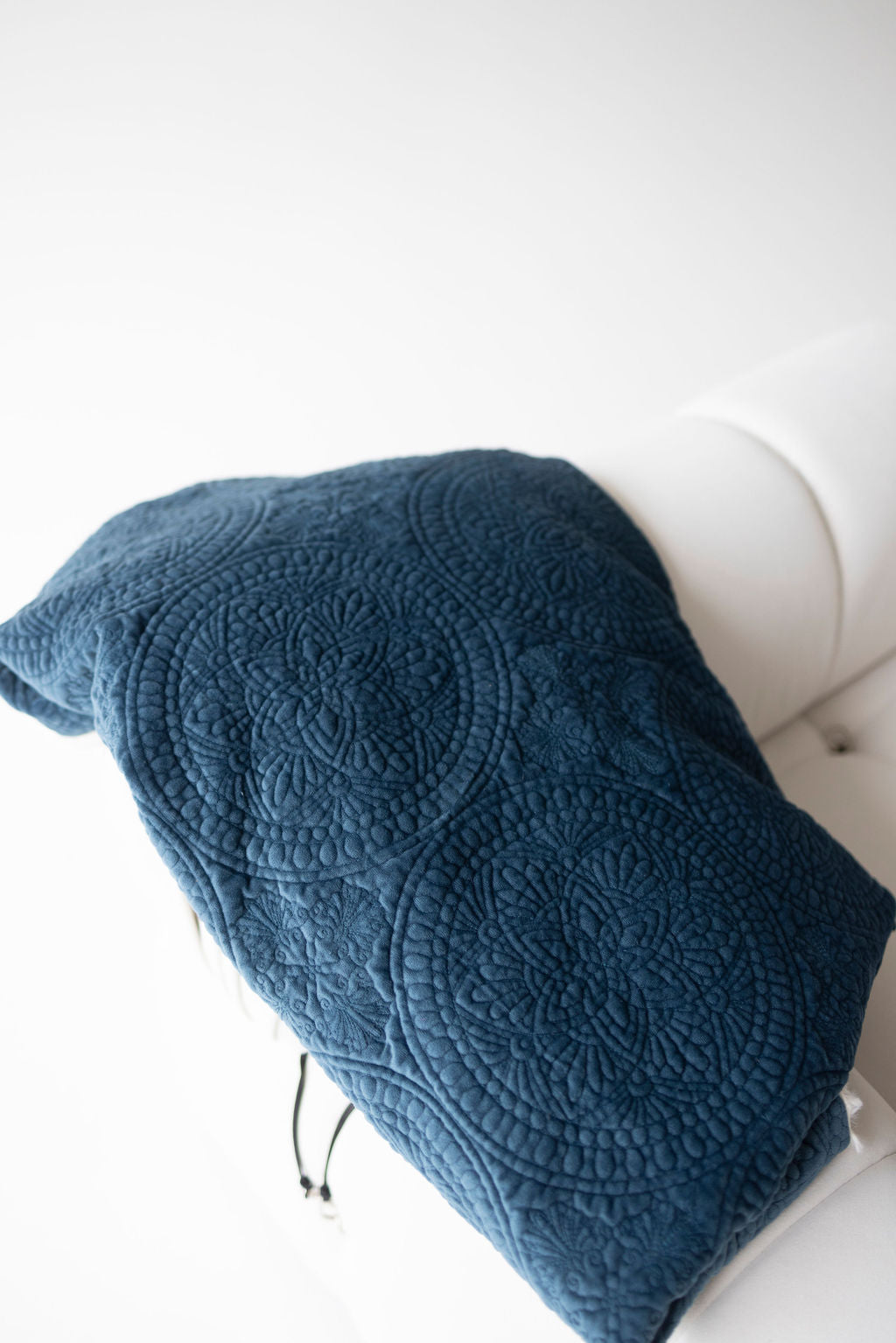 Velvet Heirloom – Shake Rattle & Sew