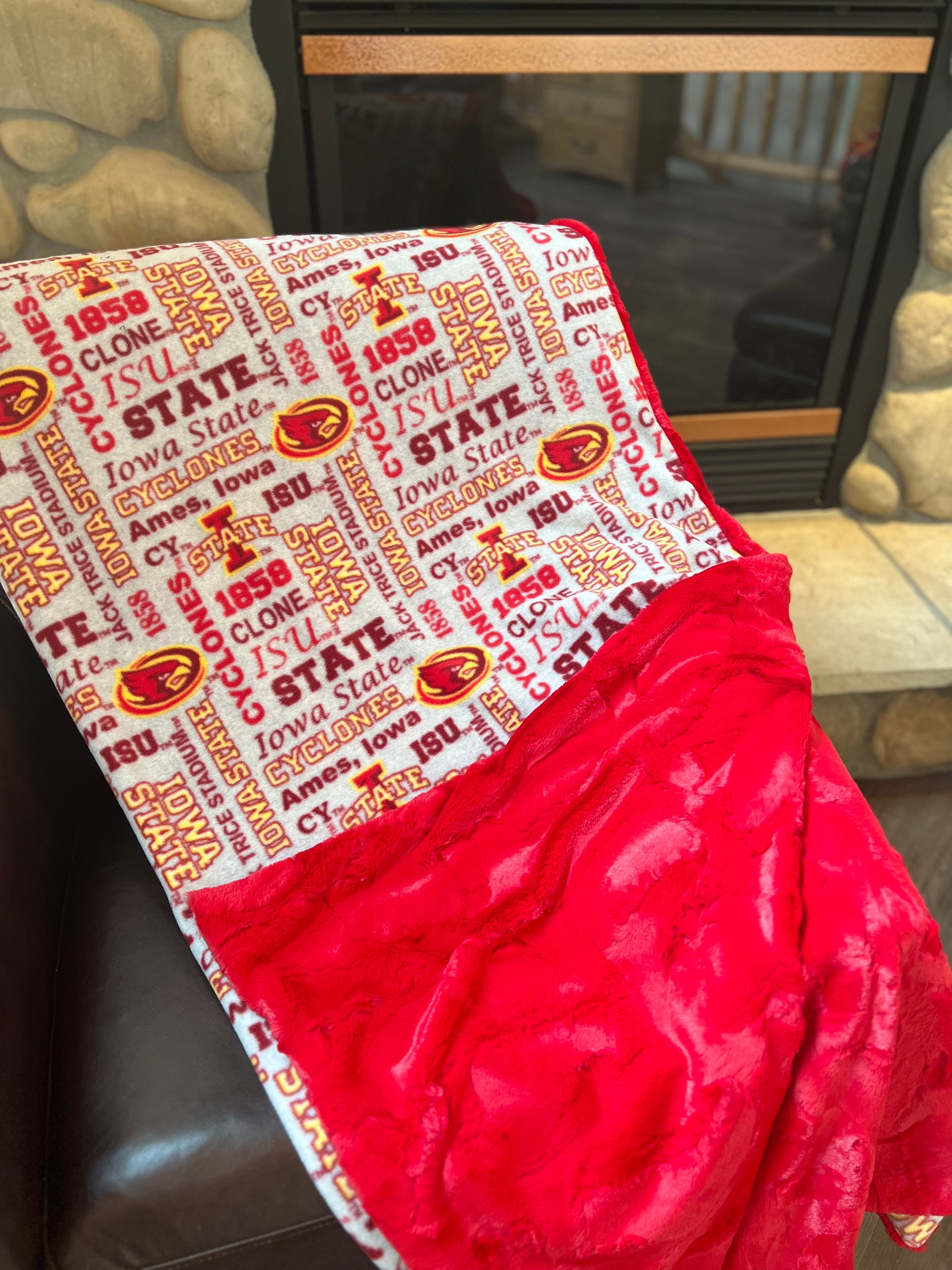 Soft and Cozy Fleece Blanket Football KC Chiefs Red Print